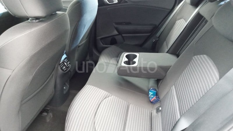 PHEV 1.6 GDi PHEV 141cv eDrive