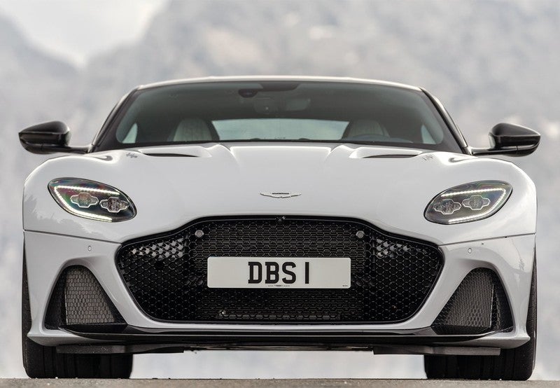 ASTON MARTIN DBS