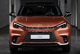 LEXUS LBX 