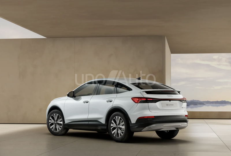 Q4 e-tron Sportback 40 Advanced 150kW 63KWh