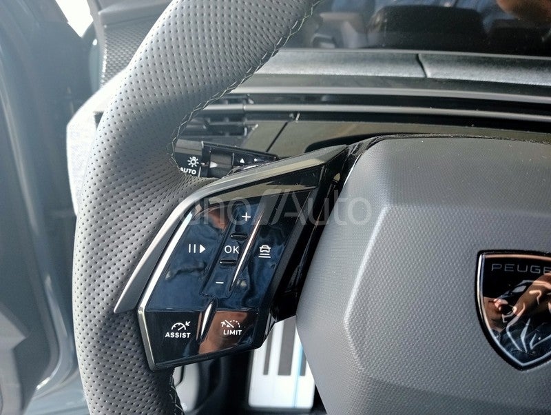 5008 Hybrid 136 GT eDCS6