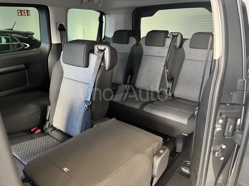 SpaceTourer BlueHDI M Plus EAT8 180