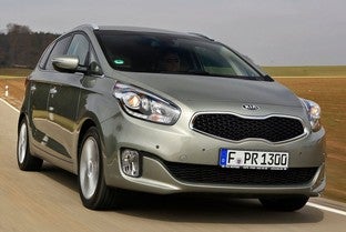 KIA Carens 1.6 GDi Concept 135