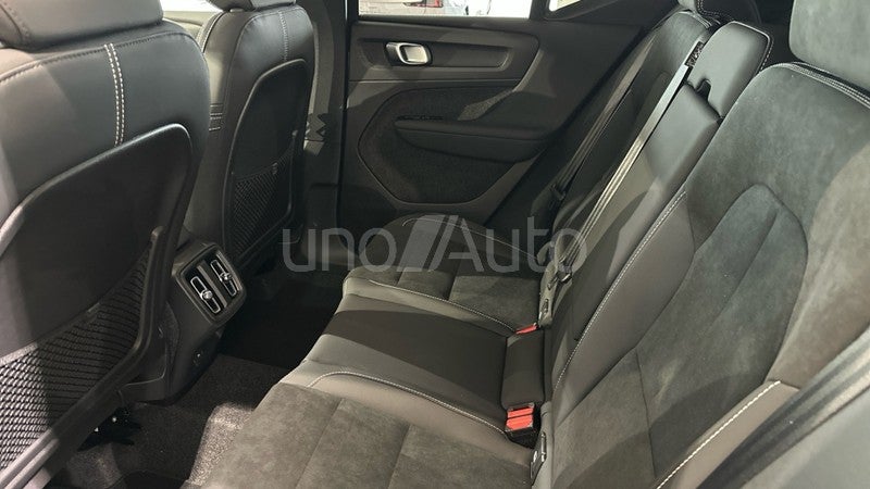 XC40 PLUS, B3 MILD HYBRID, GASOLINA, DARK