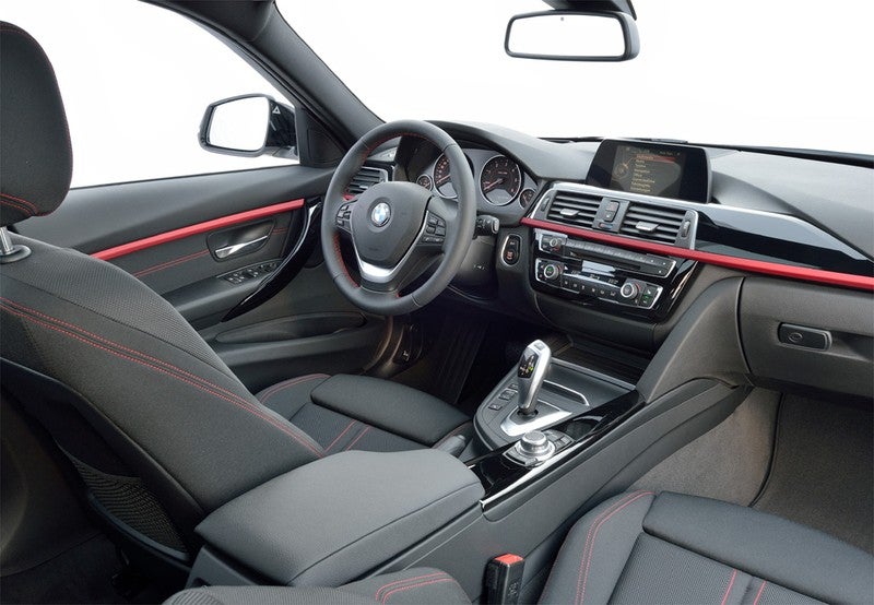330dA Touring xDrive