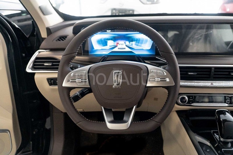 T77 1.5 Premium DCT