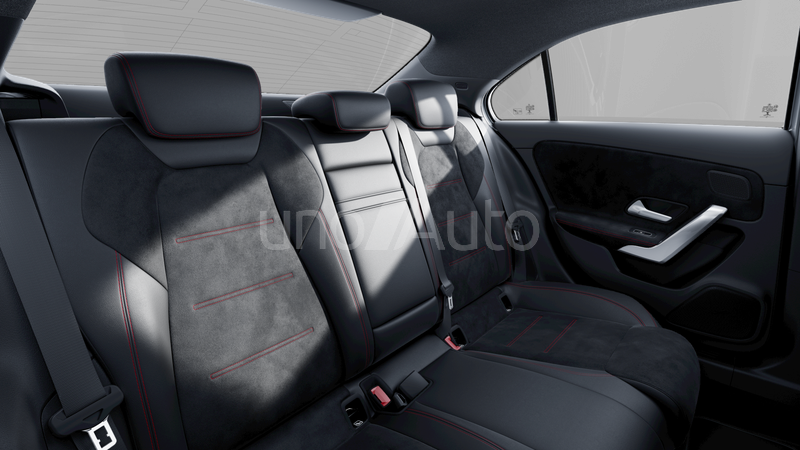 250 e Berlina con tecnología híbrida