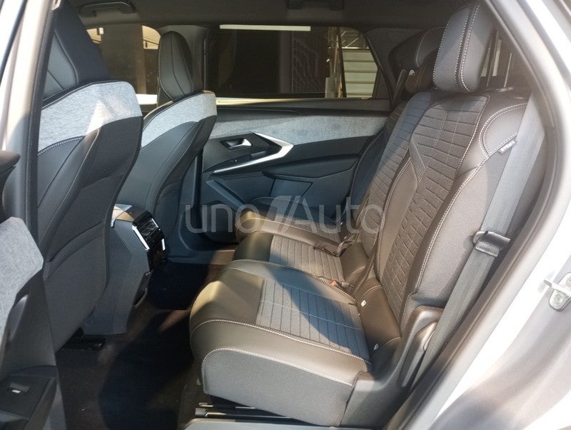 5008 Hybrid 136 Allure eDCS6