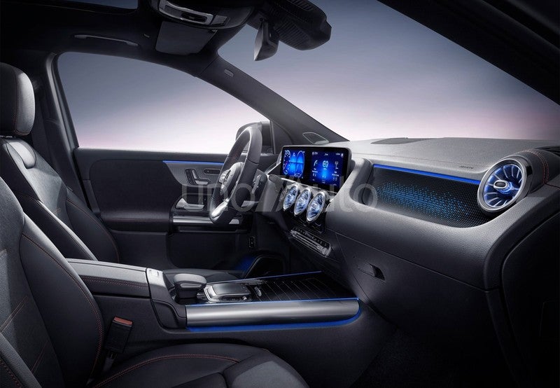 EQA 300 4matic