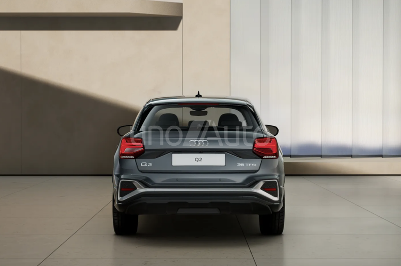 Q2 35 TFSI Adrenalin 110kW