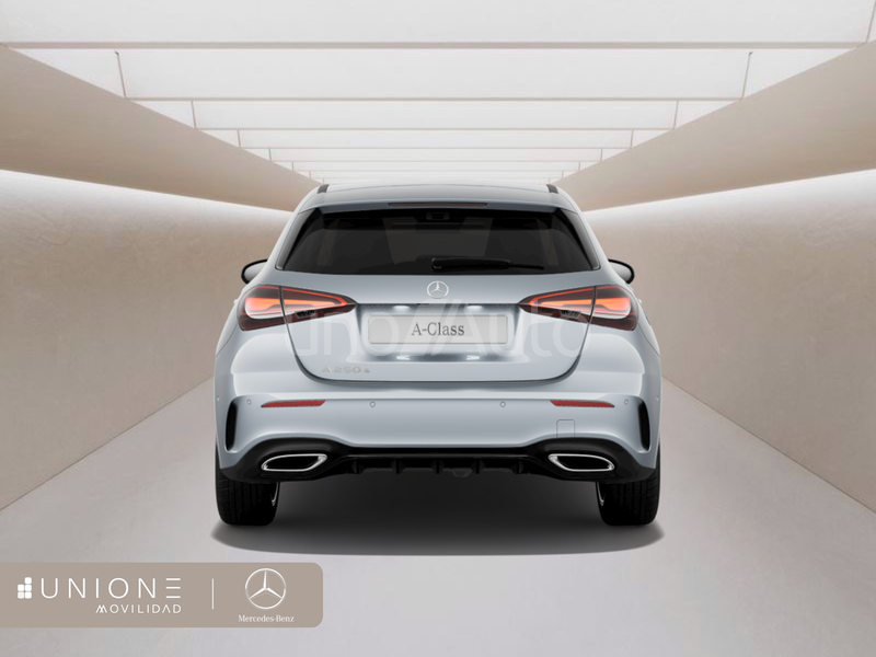 250 e Compacto con tecnología híbrida