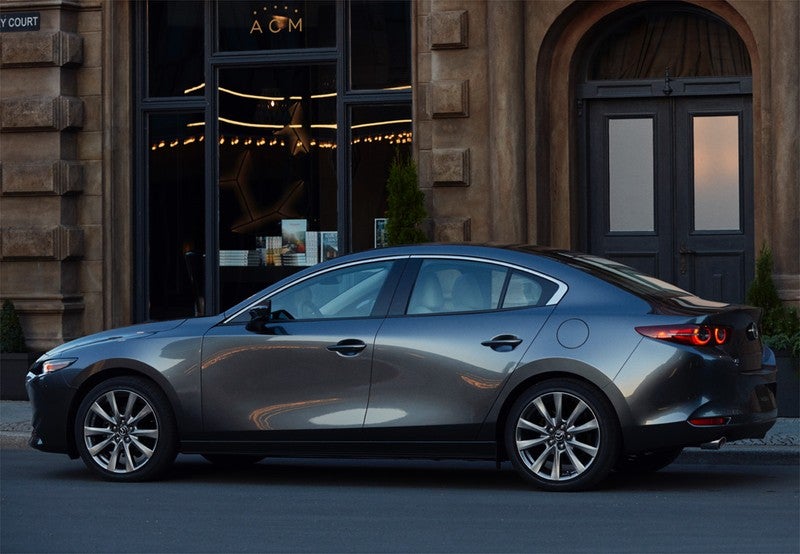 Mazda3 Sedán 2.0 e-Skyactiv-G Zenith 90kW