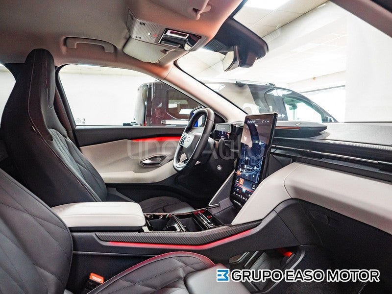 Explorer RWD Rango Extendido Premium  77kWh