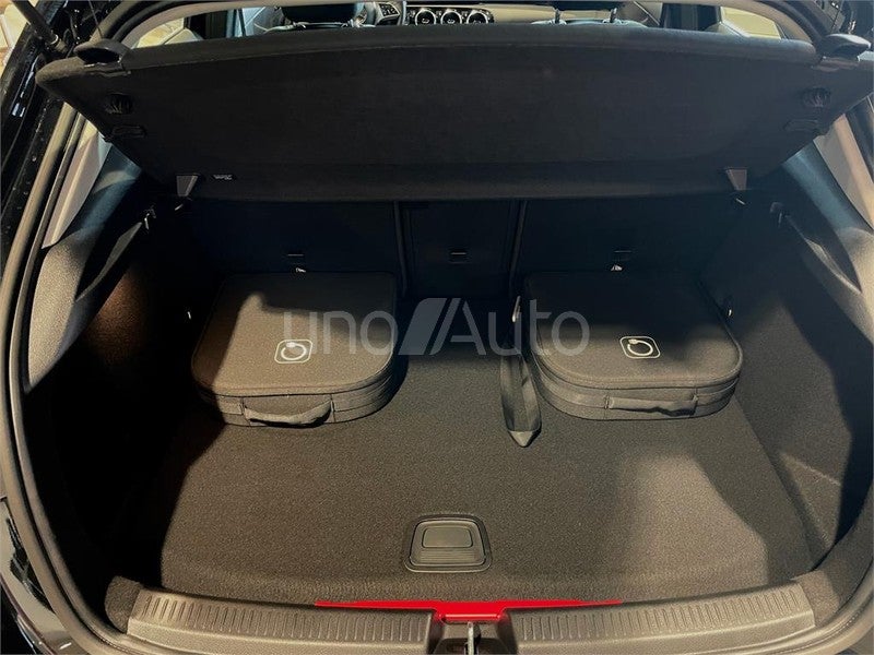 CLASE A 250 e con tecnología híbrida EQ