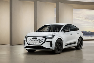 AUDI Q4 e-tron Sportback performance Black line 210kW 82KWh