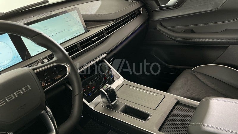 1.5 DHE HEV Excellence CVT