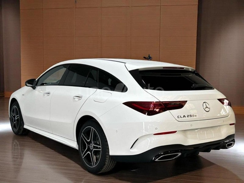 CLA Shooting Brake 250e 8G-DCT