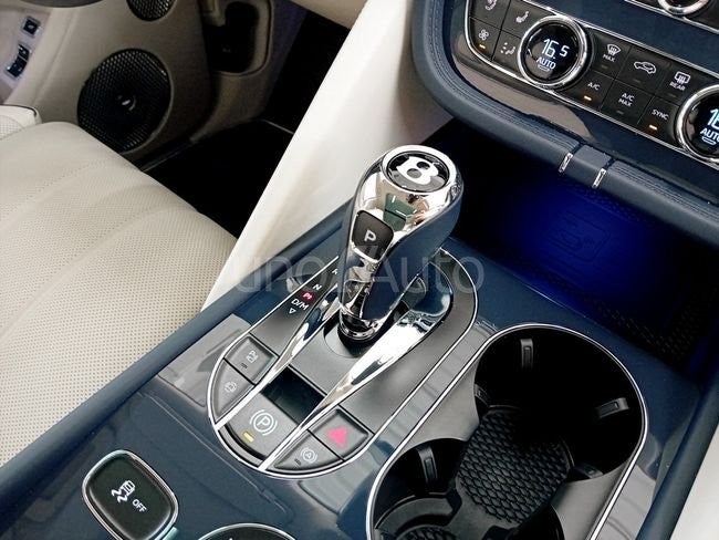 4.0 V8 Atelier Edition