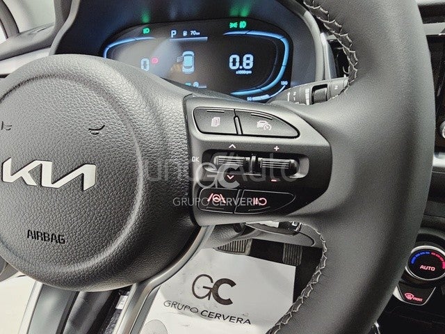 Stonic 1.0 T-GDi MHEV Drive 100 DCT