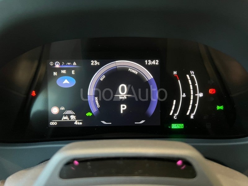 UX 300h UX+