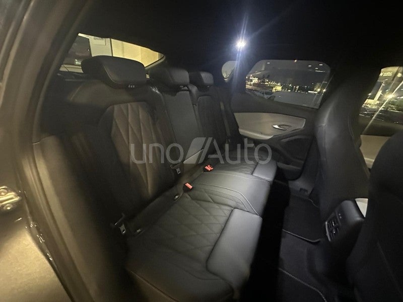 Capri RWD Rango Extendido Select 79kWh