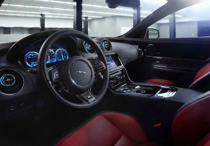 XJ 3.0D SWB Portfolio Aut.