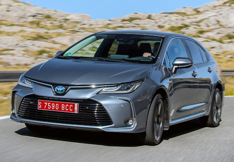 Corolla Sedán 125H Active Tech