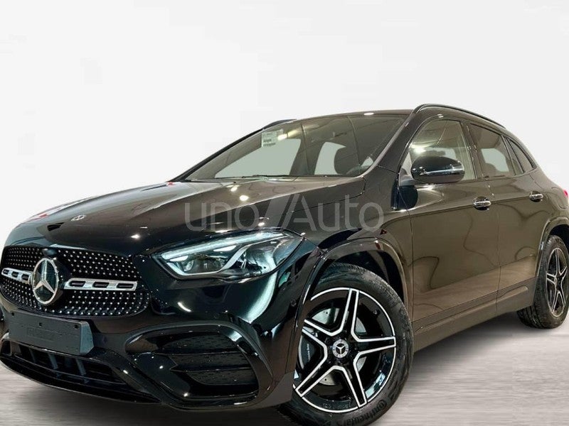 CLASE GLA 250 e con tecnología híbrida EQ