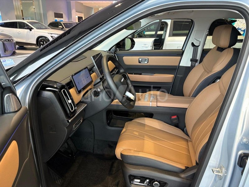 PHEV Exclusive 1.5 TGDI+1DHT 255kW FWD