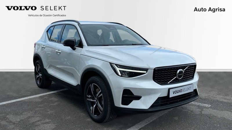 XC40 2.0 B3 PLUS DARK AUTO 163 5P