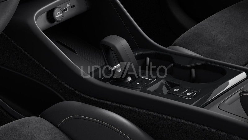 2.0 B3 G Plus Dark Auto