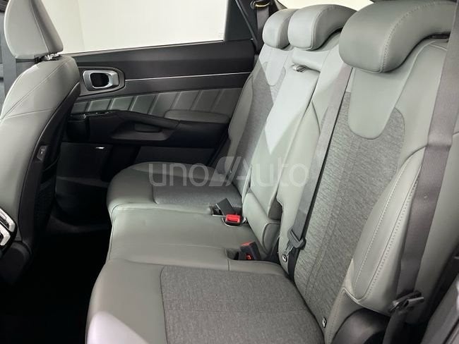 Sorento 1.6 T-GDi HEV Emotion 4x2