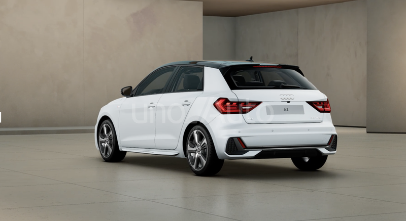 A1 Sportback 30 TFSI Adrenalin S tronic