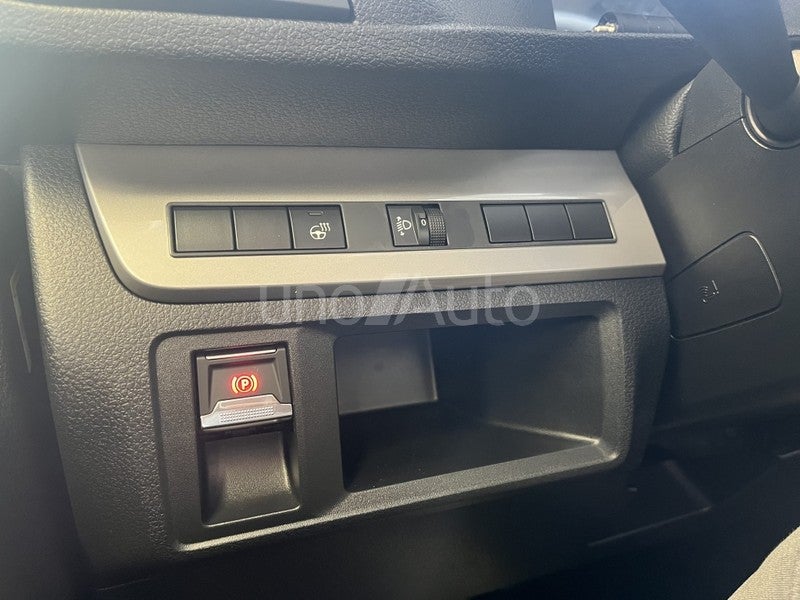 SpaceTourer BlueHDI M Plus EAT8 180