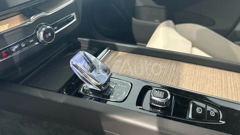XC60 2.0 B5 P MHEV ULTRA DARK AUTO 4WD 250 5P