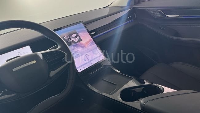 BEV Exclusive 1kW (211CV) Batería 61kW