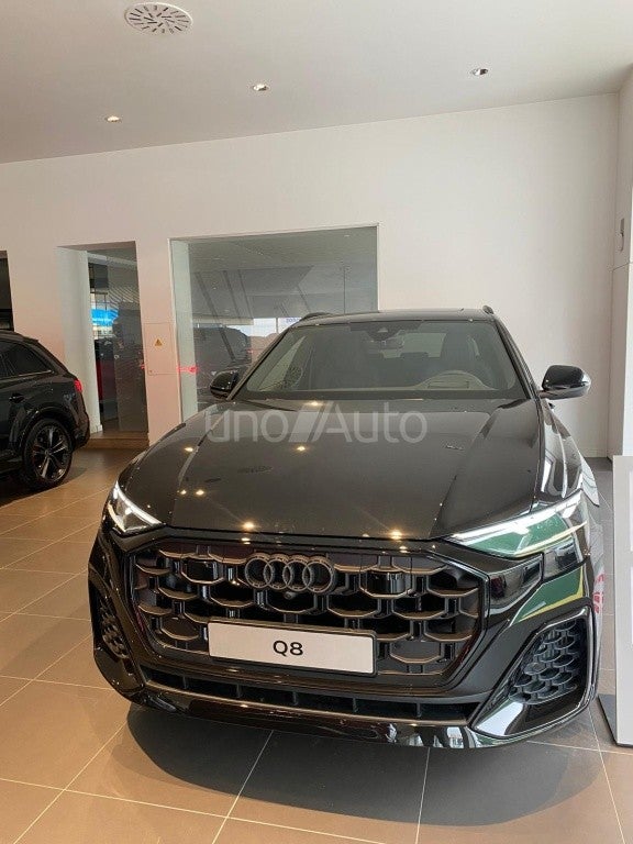 Q8 TFSIe Black line quattro tiptronic 290kW