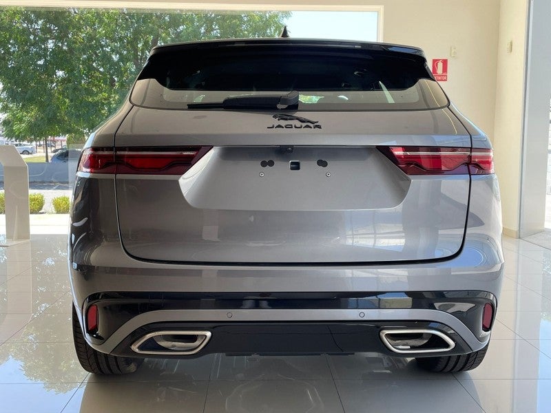 F-Pace 3.0D l6 MHEV R-Dynamic SE Aut. AWD 300