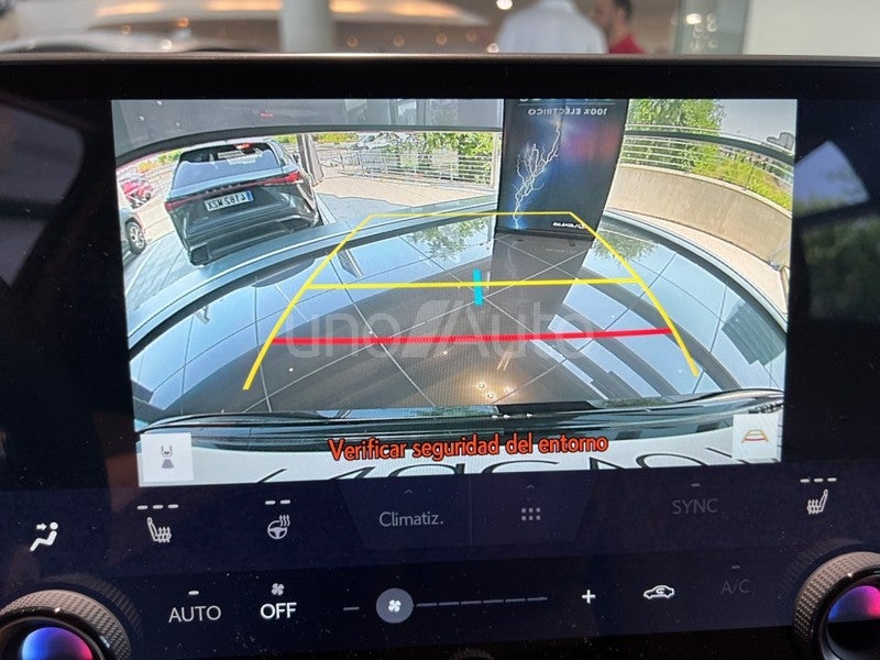 NX 450h+ Premium+ 4WD