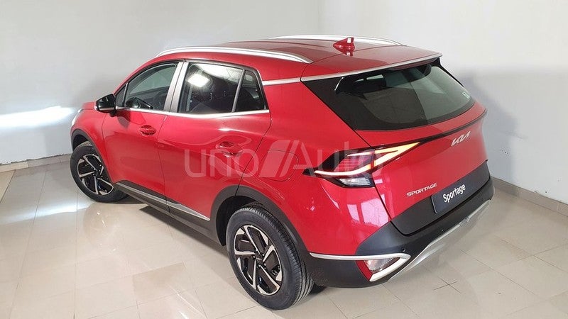 KIA Sportage 1.6 T-GDi MHEV 118kW (160CV) Drive 17
