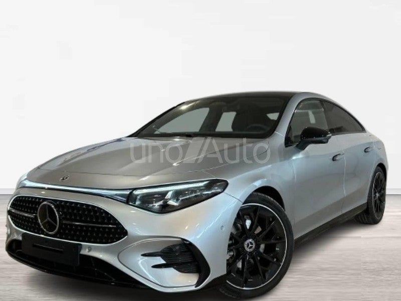 CLASE CLA 180 con tecnología híbrida