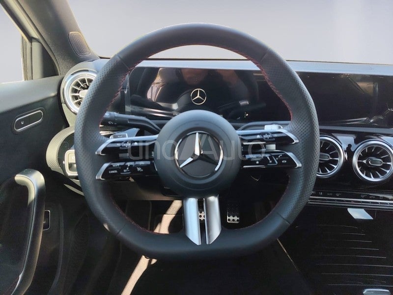 A 250e Sedán  8G-DCT