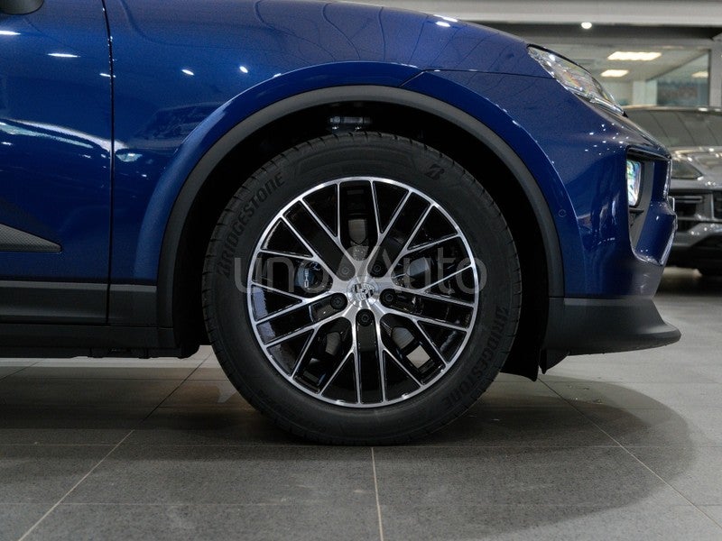 Macan 4