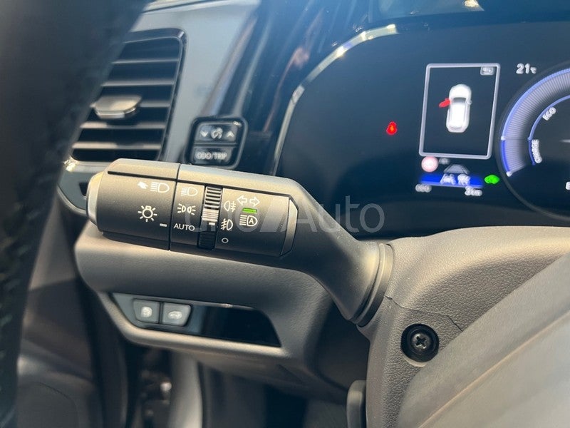 NX 450h+ Premium+ 4WD