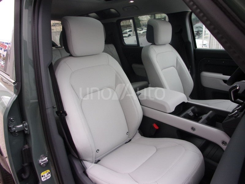 Defender 110 3.0D l6 MHEV Trophy Edition Keswick AWD Aut.