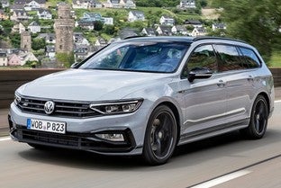 VOLKSWAGEN Passat Variant 1.5 TSI ACT R-Line DSG7 110kW