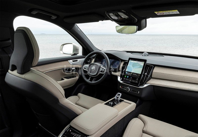 XC90 B5 Momentum 7pl. AWD Aut.