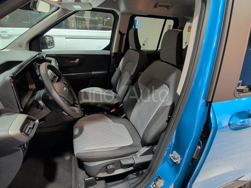 Tourneo Courier 1.0 Ecoboost Titanium