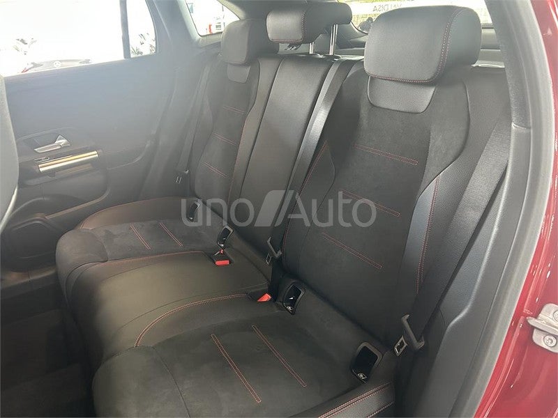 CLASE GLA 250 e con tecnología híbrida EQ
