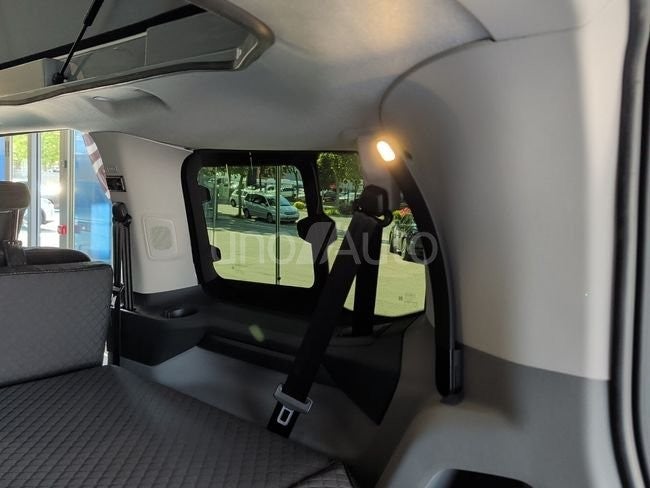 2.5 Duratec PHEV 171kW L1 Titanium eCVT